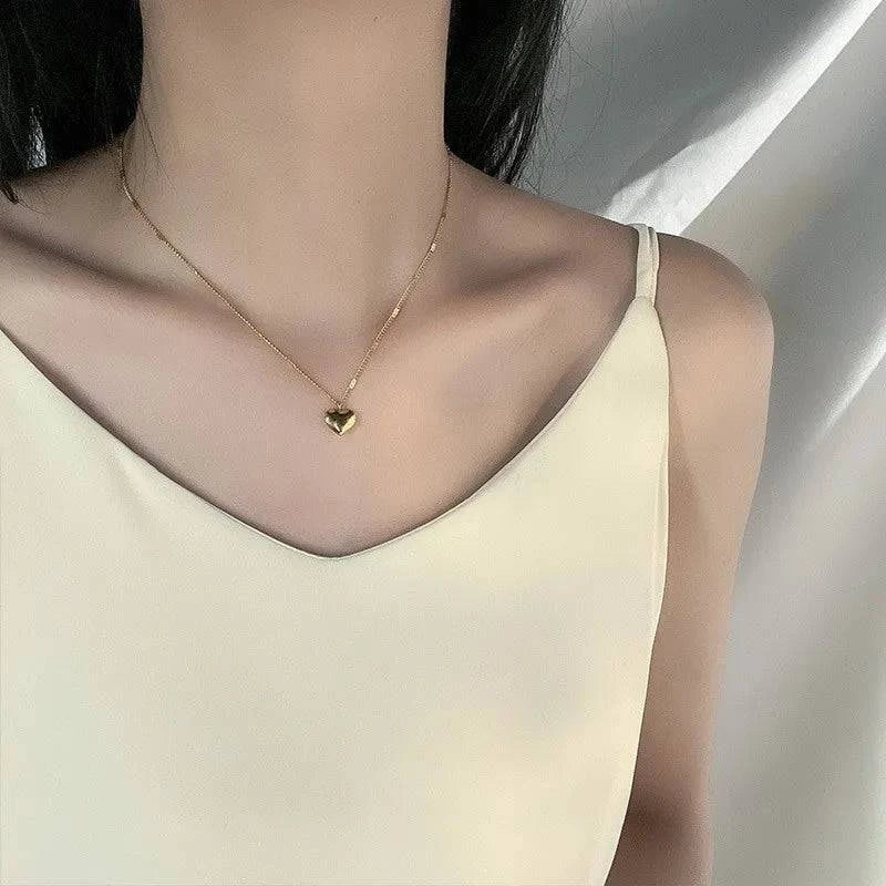 Cross-border Couple Clavicle Chain Geometric Heart-shaped Light Luxury Temperament Simple Sweet Love Pendant Necklace Jewelry - ALL TRENDY STUFF